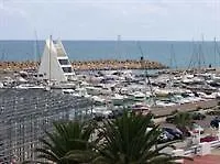 Tres Carabelas 3000 Apartment